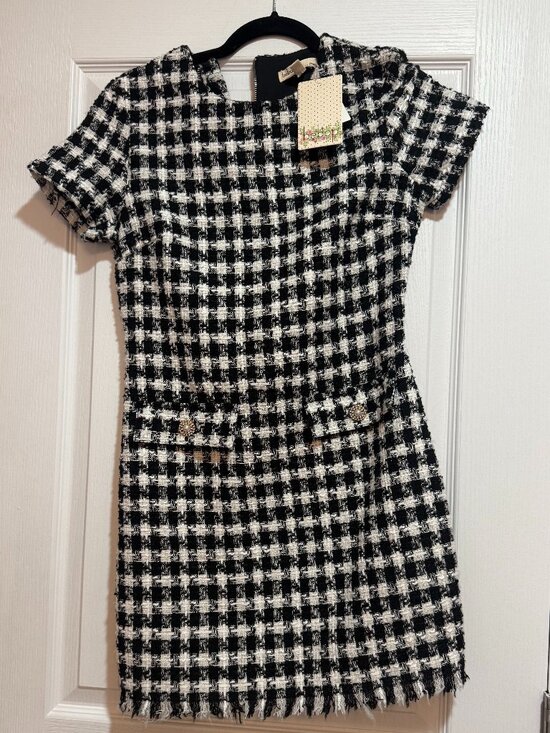 BeBop Dresses & Skirts - Bebop Black & White Tweed Mini Dress Pearl Button Detail NWT Size Small